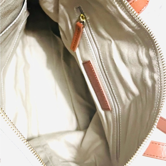 Talbots Summer bag in Linen/ Cotton blend fabric with Leather detachable strap - Picture 9 of 10